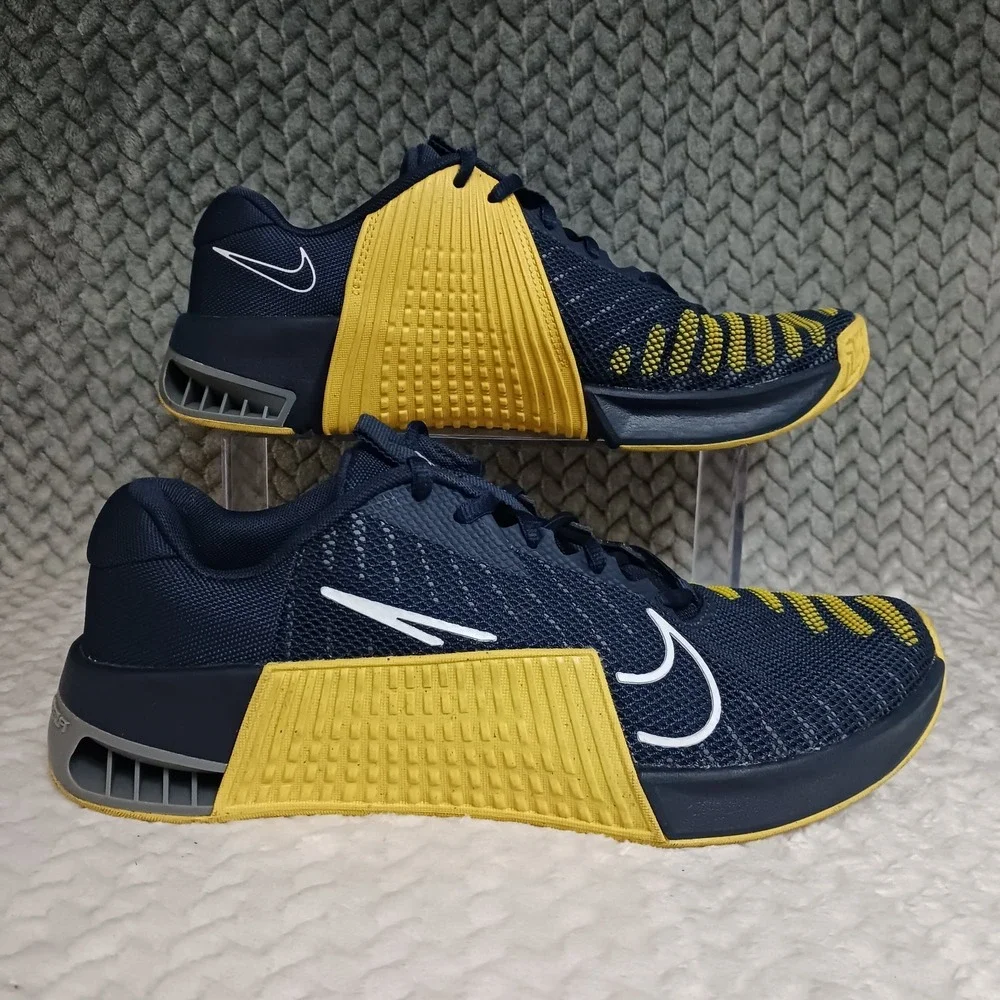 Nike Metcon 9 TB Michigan Men's Workout Training Shoes Navy Blue Yellow Sz 9.5
